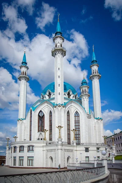 ロシア,カザン, 2019年8月24日:クルシャリフモスクの眺め — ストック写真