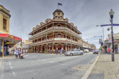 Fremantle, Batı Avustralya 'da Perth metropolitan bölgesinin bir parçası olan bir liman kentidir. Denizcilik tarihi, Viktorya dönemi mimarisi ve Avustralya 'nın İngiliz ceza kolonisi günlerinden kalma kalıntıları ile bilinir.