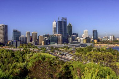 Perth, Avustralya 'nın Batı Avustralya eyaletinin başkenti ve en büyük şehridir. Avustralya 'nın en kalabalık dördüncü şehridir..
