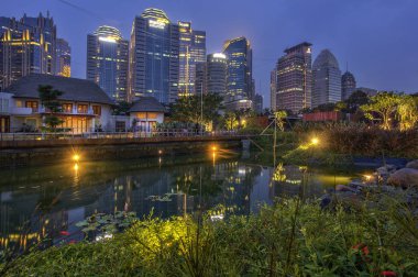Jakarta resmi olarak Endonezya 'nın başkenti olan Jakarta' nın başkentidir. Jakarta Endonezya 'nın ekonomi, kültür ve siyasetinin merkezidir.