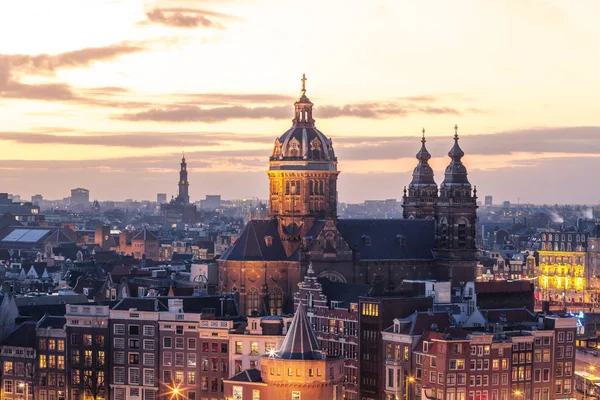 Historische centrum van Amsterdam van bovenaf — Stockfoto