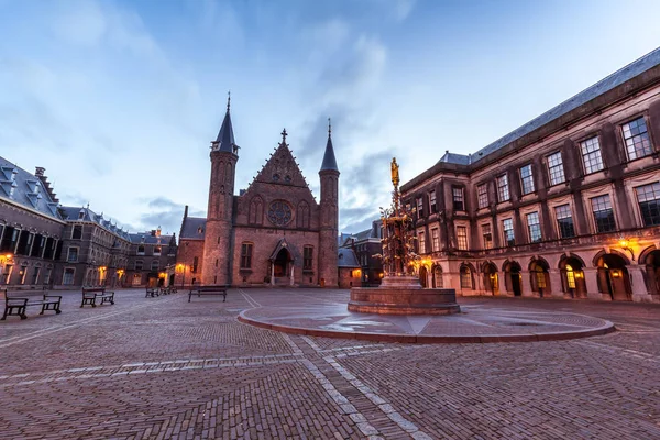 Piazza Binnenhof a L'Aia — Foto Stock