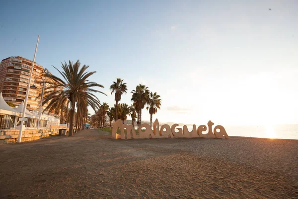 Playa Centro Málaga Atardecer Con Palmeras Sobre Fondo —  Fotos de Stock