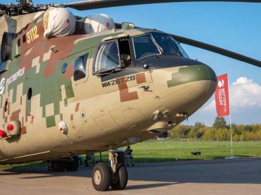 Zhukovsky, Rusya. 31 Ağustos 2019. Mil Mi-26T2 helikopteri MAKS-2019 hava gösterisi ve sergisi sırasında sergileniyor..