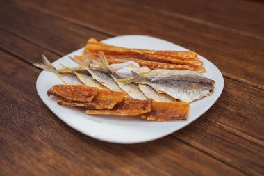 Kurutulmuş balık, sarı balina, Morina balığı