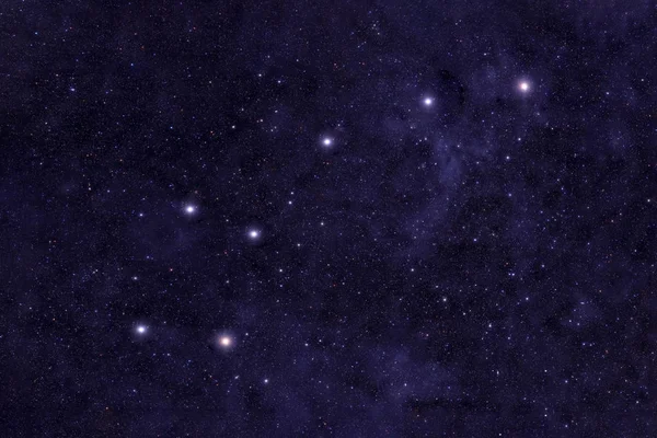 Ursa Minor, takımyıldızı. Gece gökyüzünün arka planına karşı. Bu görüntünün elementleri Nasa tarafından döşendi.