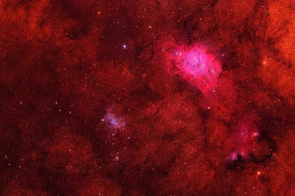 Derin uzayda kırmızı nebula. Bu görüntünün elementleri Nasa tarafından döşendi. — Stok fotoğraf