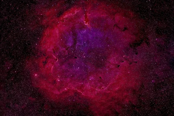 Красная туманность в глубоком космосе. Элементы этого изображения были представлены НАСА . — стоковое фото