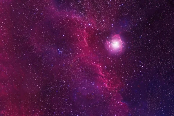 深い空間に美しいピンクの宇宙星雲 この画像の要素はNasaによって提供されました 何らかの目的で — ストック写真