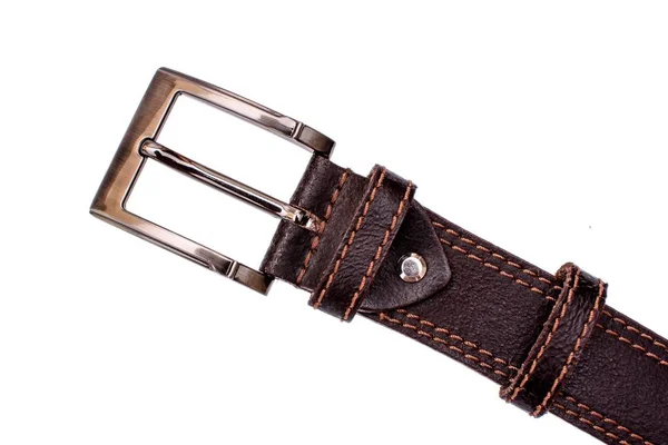 Cinturón de cuero gris marrón masculino de moda aislado sobre fondo blanco —  Fotos de Stock