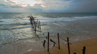eski ahşap iskele daraltmak zamanla