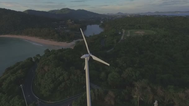 Остров аэрофотосъемки перед мысом Фометеп — стоковое видео