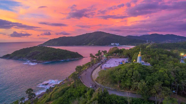 Phomthep cape el mirador más famoso de Phuket — Foto de Stock