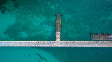 Sabahları Rawai iskelede hava fotoğrafçılığı