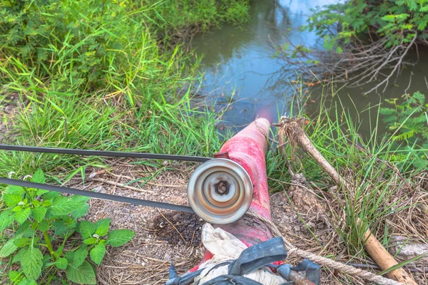 Bombeo del canal a los arrozales —  Fotos de Stock