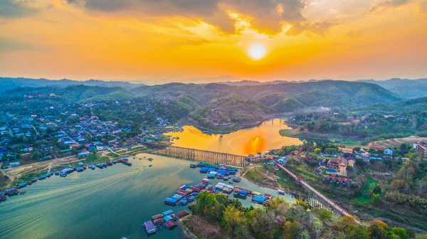 Sunset above wooden bridge — Stock Photo, Image