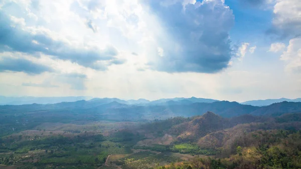 Luz a través de la nube — Foto de Stock