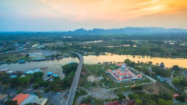 Çin tarzı güzel pagoda 