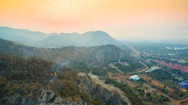 Sunshine on the wildfire — Stock Photo, Image