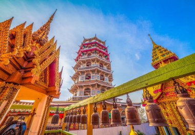 Kaplan Tapınağı Kanchanaburi'deki/daki oteller mağara