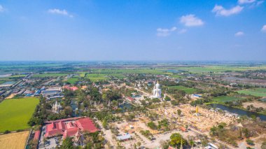 birçok şaşırtıcı heykel ve mimar Tapınak