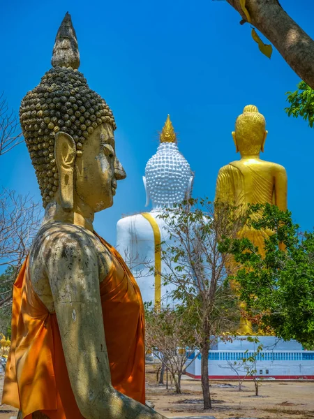 Több szobrok Buddha testtartás — Stock Fotó