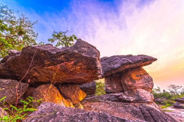 şaşırtıcı doğal taş heykel