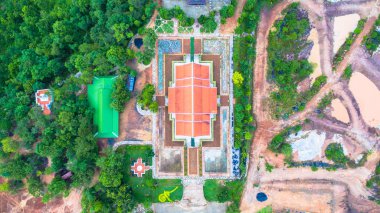 WAT Sirindhorn Wararam Phu Prao Tapınağı