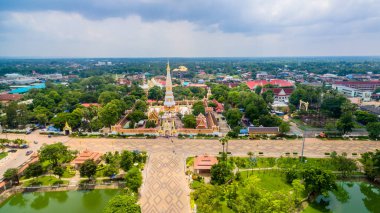 güzel Prathat Phanom pagoda adlı Kong Nehri