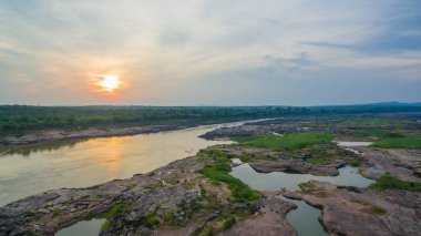3000 bok görünmeyen güzel Mekong rock