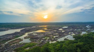 3000 bok görünmeyen güzel Mekong rock