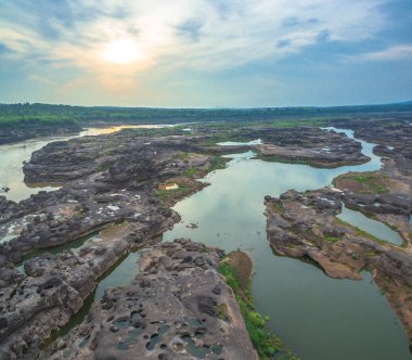 3000 bok görünmeyen güzel Mekong rock