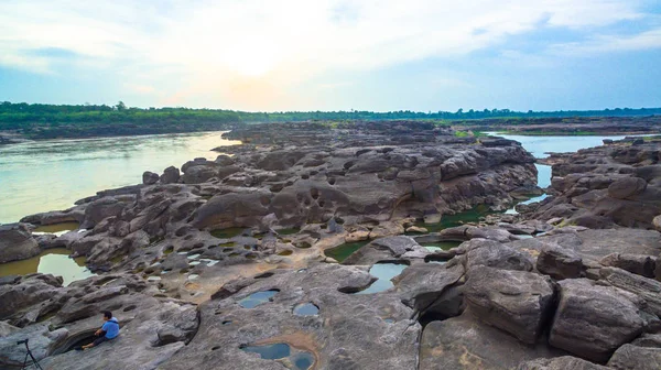 3000 bok görünmeyen güzel Mekong rock