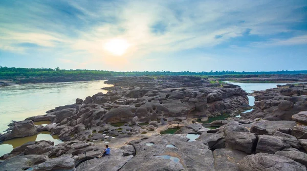3000 bok görünmeyen güzel Mekong rock