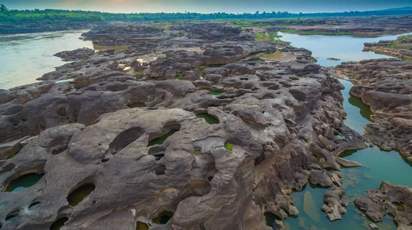 3000 bok görünmeyen güzel Mekong rock