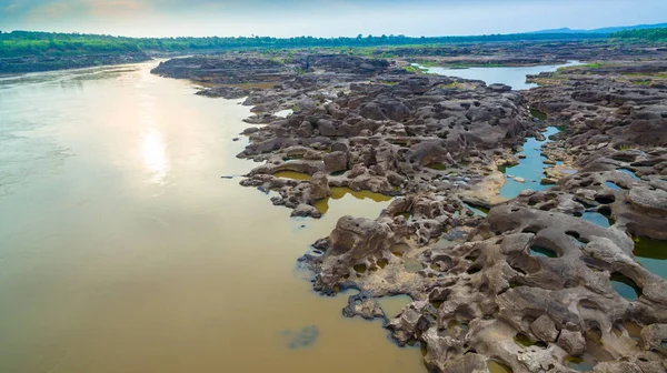 3000 bok görünmeyen güzel Mekong rock