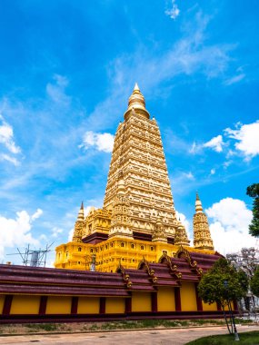 yüksek sarı pagoda Bang Tong Tapınak