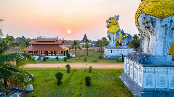 Show de marionetes em Kanchanaburi — Fotografia de Stock