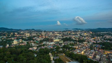 Khao Rang bakış açısı Simgesel Yapı Phuket Town, havadan görünümü.