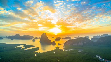 Samed Nang o bakış açısı çarpıcı panoramik manzaraya