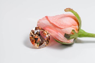 altın değerli taşlar Parlatıcı ışık kolye