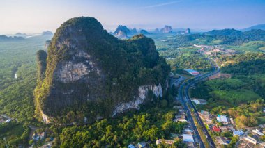 Sunshine Phang Nga şehir üzerinde