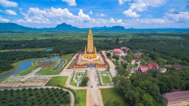 doğal görünümü en yüksek golden pagoda Tayland