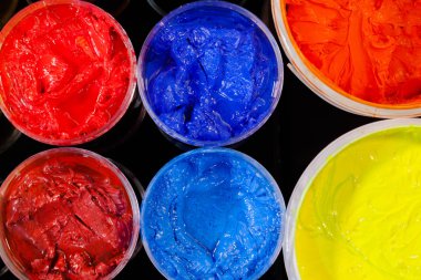 Beyaz plastik kutular Plastisol mürekkebin Üstten Görünüm