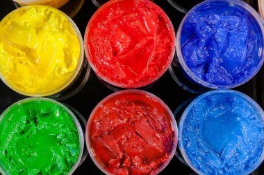 Beyaz plastik kutular Plastisol mürekkebin Üstten Görünüm