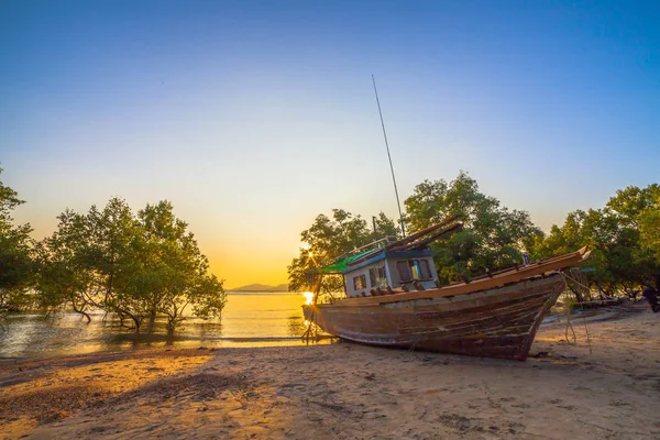 Západ Slunce Nad Mořem Během Přílivu Klong Mudong Phuket Mudong — Stock fotografie