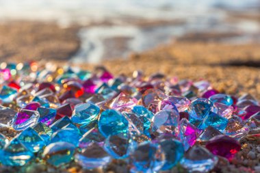 elmas çok beac üzerinde dağınık hakkında