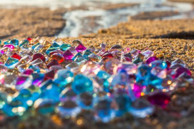 elmas çok beac üzerinde dağınık hakkında
