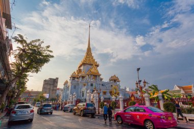 Wat Traimit Bangkok yukarıda hava görünümünü günbatımı