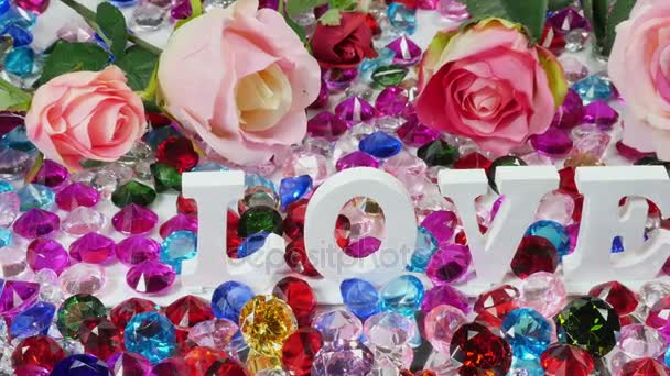 Palabra Blanca Amor Encuentra Área Diamantes Colores Rosas Palabra Amor — Vídeos de Stock